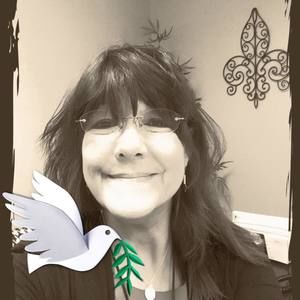 Meet your Posher, Dee